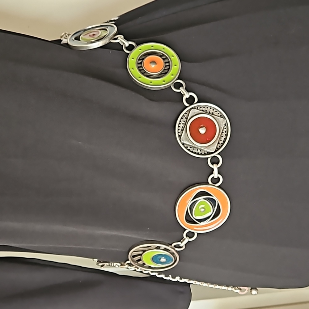 Chico's Chain Belt. - Picture 2 of 8